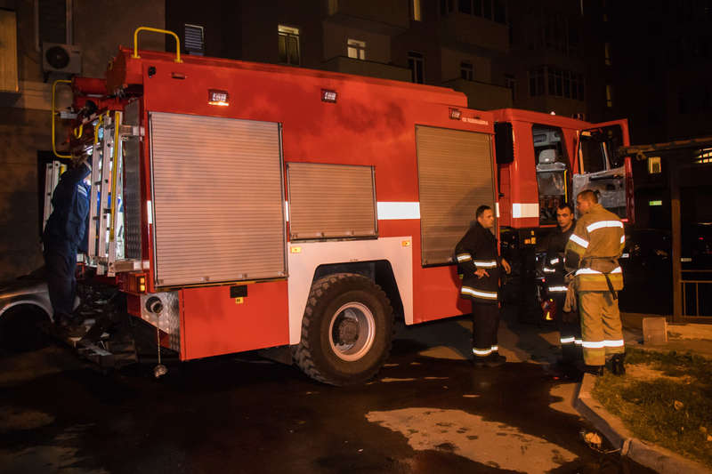ÐÐ° Ð¿Ð¾Ð»Ð½ÑƒÑŽ Ð»Ð¸ÐºÐ²Ð¸Ð´Ð°Ñ†Ð¸ÑŽ Ð²Ð¾Ð·Ð³Ð¾Ñ€Ð°Ð½Ð¸Ñ, Ð¿Ñ€Ð¸Ð±Ñ‹Ð²ÑˆÐ¸Ð¼ Ð½Ð° Ð¼ÐµÑÑ‚Ð¾ Ð¿Ð¾Ð¶Ð°Ñ€Ð½Ñ‹Ð¼, Ð¿Ð¾Ñ‚Ñ€ÐµÐ±Ð¾Ð²Ð°Ð»Ð¾ÑÑŒ Ð¿Ñ€Ð¸Ð±Ð»Ð¸Ð·Ð¸Ñ‚ÐµÐ»ÑŒÐ½Ð¾ 10 Ð¼Ð¸Ð½ÑƒÑ‚