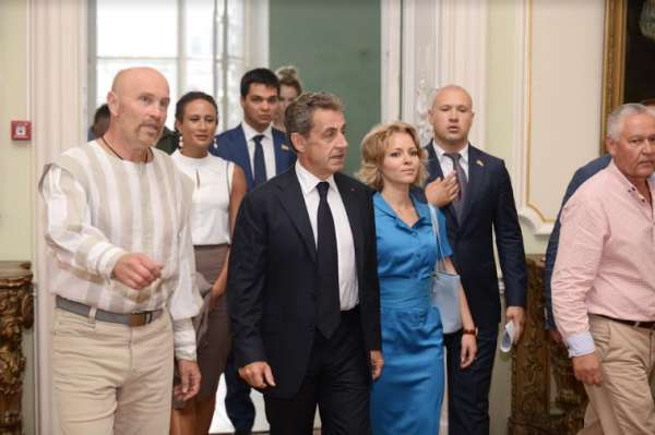 Человек-невидимка: Зачем опальный Николя Саркози прибыл в Одессу - 146004 Человек-невидимка: Зачем опальный Николя Саркози прибыл в Одессу - фото 146004 dqxikeidqxidqrant