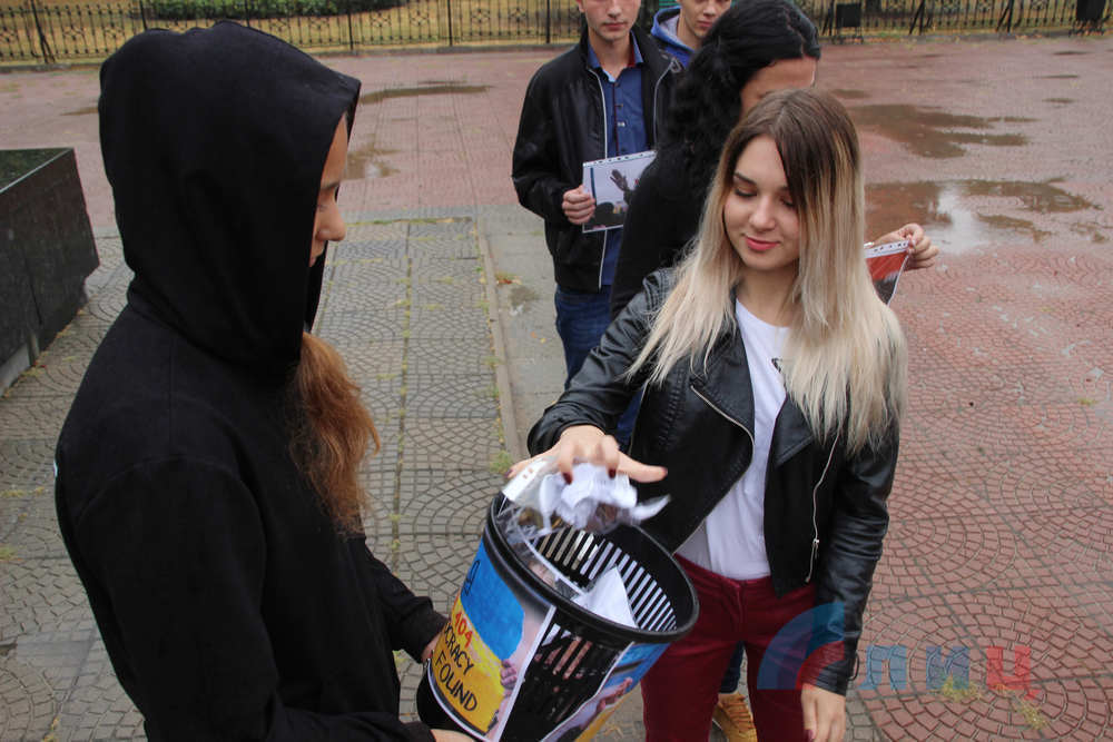 ’’РпоÑом поедÑÑ Ðº Ñ
ÑнÑе’’: в ÑеÑи вÑÑмеÑли полиÑиÑеÑкÑÑ Ð°ÐºÑÐ¸Ñ ’’ÐÐÐ ’’ пÑоÑив УкÑÐ°Ð¸Ð½Ñ dqxikeidqxidqrant