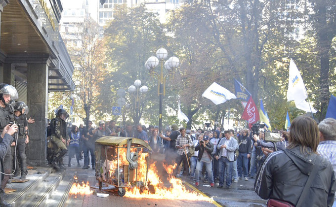 ÐŸÐ¾ÑÐ»ÐµÐ´ÑÑ‚Ð²Ð¸Ñ Ð¿Ð¾Ñ‚Ð°ÑÐ¾Ð²ÐºÐ¸ Ð¿Ð¾Ð´ Ð“ÐŸÐ£: Ð¸ÑÐ¿Ð¾Ñ€Ñ‡ÐµÐ½Ð½Ñ‹Ð¹ Ñ„Ð°ÑÐ°Ð´ Ð¸ Ñ€Ð°Ð½ÐµÐ½Ñ‹Ðµ - Ñ„Ð¾Ñ‚Ð¾