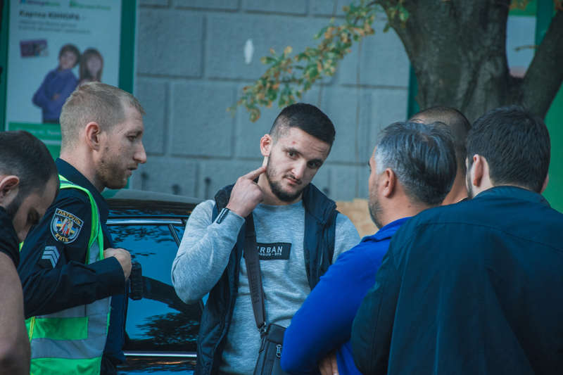 ÐÐ° Ð´Ð°Ð½Ð½Ñ‹Ð¹ Ð¼Ð¾Ð¼ÐµÐ½Ñ‚ Ð¿Ñ€Ð°Ð²Ð¾Ð¾Ñ…Ñ€Ð°Ð½Ð¸Ñ‚ÐµÐ»Ð¸ Ð²Ñ‹ÑÑÐ½ÑÑŽÑ‚ Ð²ÑÐµ Ð´ÐµÑ‚Ð°Ð»Ð¸ Ð¿Ñ€Ð¾Ð¸Ð·Ð¾ÑˆÐµÐ´ÑˆÐµÐ³Ð¾