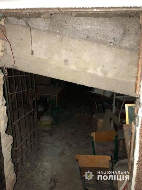 42669909_1928064933915336_8506547518480318464_n