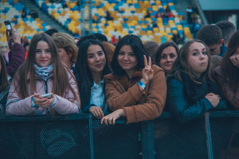 Замерзшие, но ÑчаÑтливые фанатки dqxikeidqxidqeant