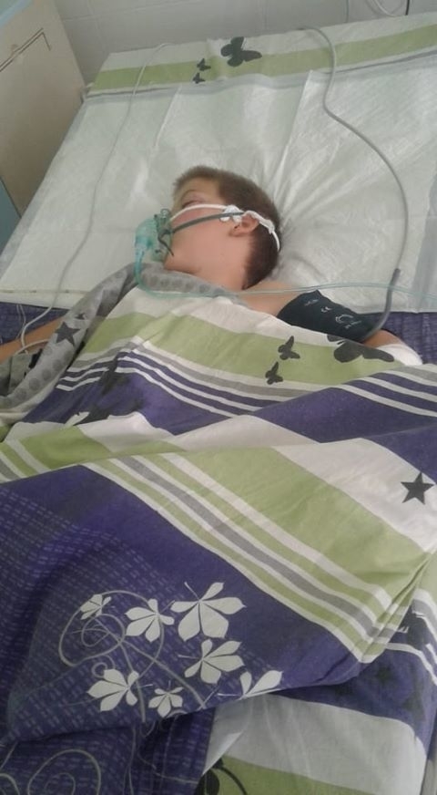 Ð’Ñ‹Ñ€Ð²Ð°Ð½Ñ‹ Ð²Ð¾Ð»Ð¾ÑÑ‹, Ð¾Ñ‚Ð±Ð¸Ñ‚Ñ‹ Ð¾Ñ€Ð³Ð°Ð½Ñ‹: Ð½Ð° Ð§ÐµÑ€ÐºÐ°ÑÑ‰Ð¸Ð½Ðµ ÑˆÐºÐ¾Ð»ÑŒÐ½Ð¸ÐºÐ¸ Ð·Ð²ÐµÑ€ÑÐºÐ¸ Ð¸Ð·Ð±Ð¸Ð»Ð¸ Ñ€ÐµÐ±ÐµÐ½ÐºÐ° dqxikeidqxidqeant