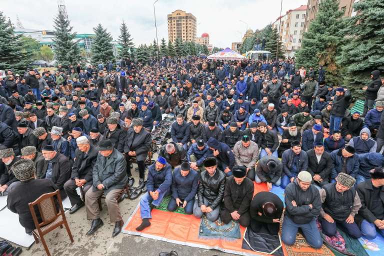 ’’Тысячи людей’’: в Ингушетии собрали ’’майдан’’ против путинского Кадырова