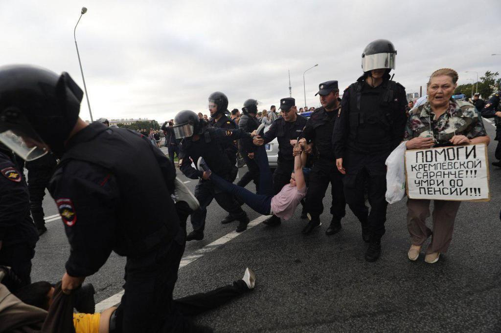 ’’Ситуация серьезная’’: Фельгенгауер о новой ’’войне’’ на Кавказе