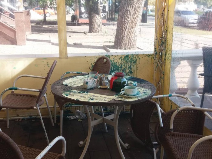 Ð’ Ð£ÐºÑ€Ð°Ð¸Ð½Ðµ Ð¾Ð±Ð»Ð¸Ð»Ð¸ Ð·ÐµÐ»ÐµÐ½ÐºÐ¾Ð¹ Ð¸Ð·Ð²ÐµÑÑ‚Ð½Ð¾Ð³Ð¾ Ñ„Ð°Ð½Ð°Ñ‚Ð° 