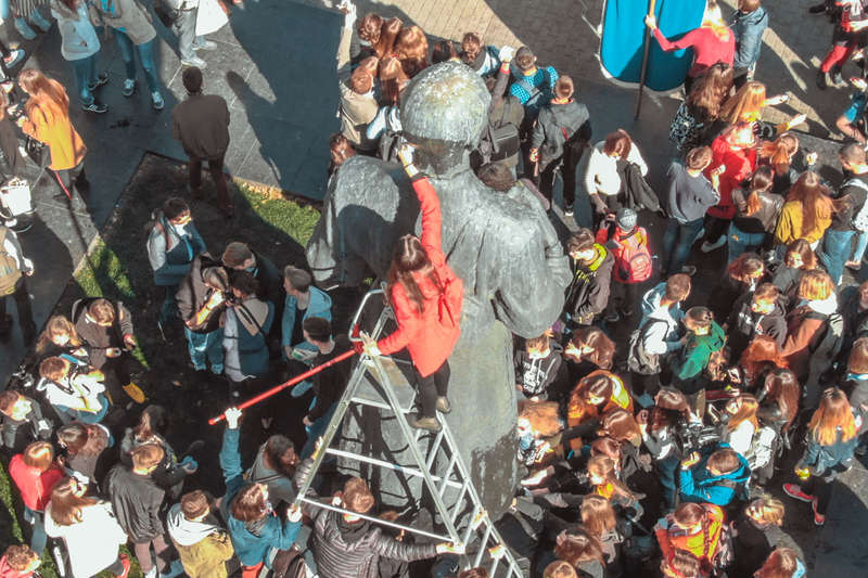 ÐÑе, кÑо не боÑлÑÑ Ð²ÑÑоÑÑ, ÑвалÑÑ Ð¿Ð¾Ð²ÑÑе, ÑÑÐ¾Ð±Ñ Ð¾ÑмÑÑÑ Ð³Ð¾Ð»Ð¾Ð²Ñ Ð¿Ð¾ÑÑа Ð¾Ñ Ð¿ÑиÑÑего помеÑа dqxikeidqxidqrant