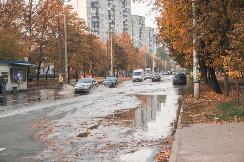 19 окÑÑбÑÑ, в Ðиеве по адÑеÑÑ ÑлиÑа ÐаÑÐ¸Ð»Ð¸Ñ ÐаÑиÑна, 2РпÑоÑвало ÑÑÑÐ±Ñ Ð³Ð¾ÑÑÑего водоÑÐ½Ð°Ð±Ð¶ÐµÐ½Ð¸Ñ dqxikeidqxidqrant