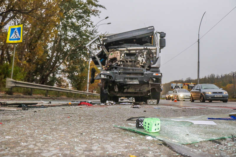 Ð’Ð¾Ð´Ð¸Ñ‚ÐµÐ»ÑŒ Iveco ÑÐºÐ°Ð·Ð°Ð» Ð¿Ð¾Ð»Ð¸Ñ†ÐµÐ¹ÑÐºÐ¸Ð¼, Ñ‡Ñ‚Ð¾ Ð·Ð°Ð¼ÐµÑ‚Ð¸Ð» Ð¾ÑÑ‚Ð°Ð½Ð¾Ð²Ð¸Ð²ÑˆÐ¸ÐµÑÑ Ð¼Ð°ÑˆÐ¸Ð½Ñ‹ Ð² ÑÐ°Ð¼Ñ‹Ð¹ Ð¿Ð¾ÑÐ»ÐµÐ´Ð½Ð¸Ð¹ Ð¼Ð¾Ð¼ÐµÐ½Ñ‚