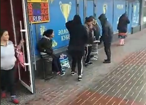 Ð’ ÐšÐ¸ÐµÐ²Ðµ ÑƒÑÑ‚Ñ€Ð¾Ð¸Ð»Ð¸ Ð½Ð¾Ð²Ñ‹Ðµ Ñ€Ð°Ð·Ð±Ð¾Ñ€ÐºÐ¸ Ñ Ñ€Ð¾Ð¼Ð°Ð¼Ð¸: Ð²Ð¸Ð´ÐµÐ¾ dqxikeidqxidqrant