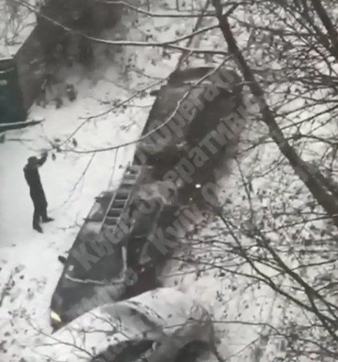 Ð Ðиеве пÑоизоÑло ÐÐ¢Ð Ñ 6 авÑо: Ð¼Ð¾Ð¼ÐµÐ½Ñ Ð°Ð²Ð°Ñии попал на видео