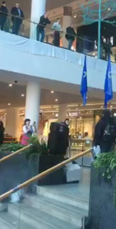 Ð’Ð·ÑÐ»Ð¸ ÐµÐ³Ð¾ Ð¿Ð¾Ð´ ÐºÐ¾Ð½Ñ‚Ñ€Ð¾Ð»ÑŒ! Ð’ ÐšÐ¸ÐµÐ²Ðµ Ð² Ð¢Ð Ð¦ Ð´Ñ€ÑƒÐ³Ð° ÐŸÑƒÑ‚Ð¸Ð½Ð° Ð¿Ñ€Ð¾Ð¸Ð·Ð¾ÑˆÐ»Ð¸ ÑÑ‚Ñ‹Ñ‡ÐºÐ¸ dqxikeidqxidqrant