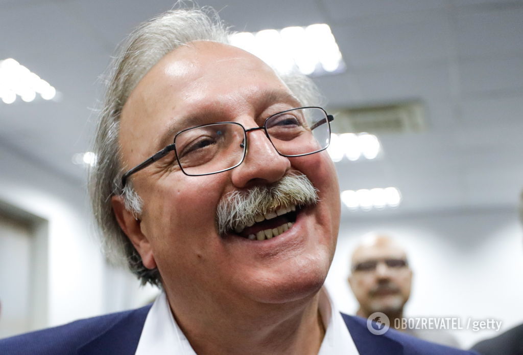     "  "   dqxikeidqxidqeant