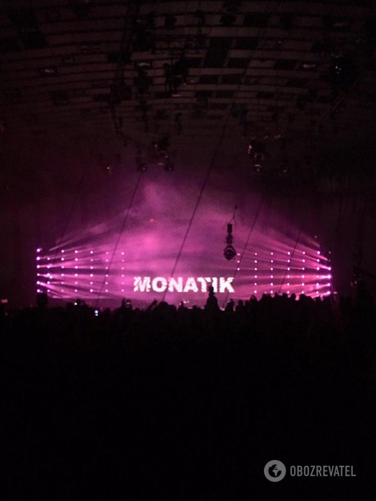 ,  !      M1 Music Awards