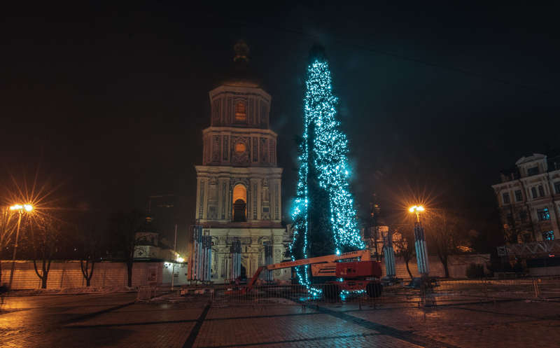 СовÑем ÑкоÑо елка заÑиÑÐµÑ Ð¾Ð³Ð¾Ð½Ñками dqxikeidqxidqrant