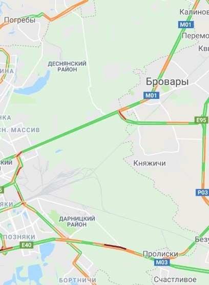 Вторые сутки снегопада в Киеве: город скован пробками и авариями