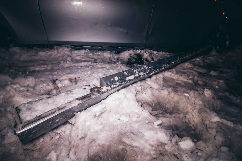 ÐижнÑÑ ÑаÑÑÑ Ð°Ð²ÑÐ¾Ð¼Ð¾Ð±Ð¸Ð»Ñ ÑазбилаÑÑ Ð¾ боÑдÑÑ