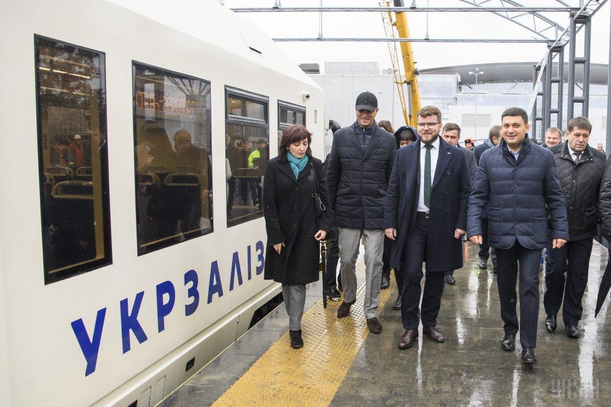 Экспресс на Борисполь - куда исчезали деньги на его строительство Экспресс на Борисполь - куда исчезали деньги на его строительство - фото 2 dqxikeidqxidqrant