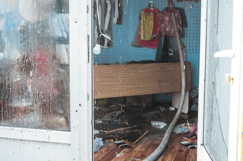 Ð’ Ð¼Ð¾Ð¼ÐµÐ½Ñ‚ Ð½Ð°Ñ‡Ð°Ð»Ð° Ð¿Ð¾Ð¶Ð°Ñ€Ð° Ð²Ð½ÑƒÑ‚Ñ€Ð¸ Ð±Ñ‹Ð»Ð¸ Ð¿Ñ€Ð¾Ð´Ð°Ð²Ñ†Ñ‹