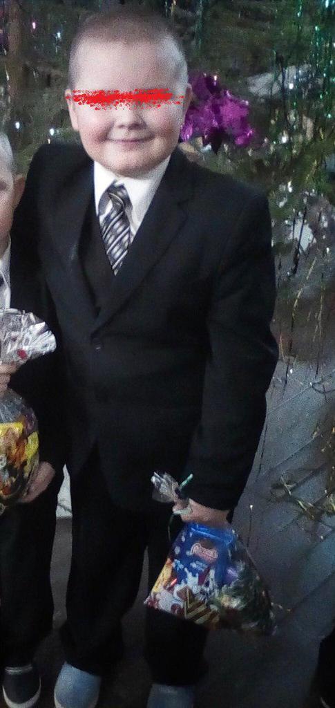 В России 8-летний мальчик захлебнулся в канализационной яме: подробности жуткого ЧП dqxikeidqxidqeant