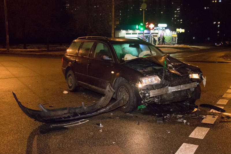 Ðа Ромена Роллана ÑÑолкнÑлиÑÑ Ð´Ð²Ð° авÑÐ¾Ð¼Ð¾Ð±Ð¸Ð»Ñ dqxikeidqxidqeant