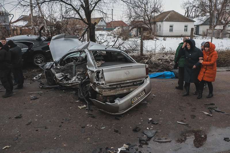 Ð’ Opel ÐµÑ…Ð°Ð»Ð¸ Ð´Ð²Ð° Ñ‡ÐµÐ»Ð¾Ð²ÐµÐºÐ°. ÐŸÐ¾ Ð¸Ð½Ñ„Ð¾Ñ€Ð¼Ð°Ñ†Ð¸Ð¸ Ð¿Ñ€Ð°Ð²Ð¾Ð¾Ñ…Ñ€Ð°Ð½Ð¸Ñ‚ÐµÐ»ÐµÐ¹, Ð¾Ñ‚ Ð¿Ð¾Ð»ÑƒÑ‡ÐµÐ½Ð½Ñ‹Ñ… Ñ‚Ñ€Ð°Ð²Ð¼ Ð¿Ð°ÑÑÐ°Ð¶Ð¸Ñ€ Ð¿Ð¾Ð³Ð¸Ð± Ð½Ð° Ð¼ÐµÑÑ‚Ðµ, Ð° Ð²Ð¾Ð´Ð¸Ñ‚ÐµÐ»Ñ Ð³Ð¾ÑÐ¿Ð¸Ñ‚Ð°Ð»Ð¸Ð·Ð¸Ñ€Ð¾Ð²Ð°Ð»Ð¸