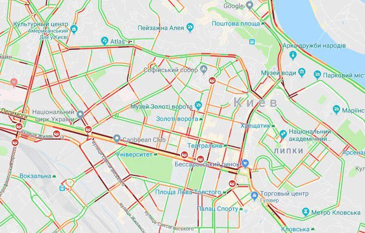 Київ засипало снігом, рух паралізовано: де не проїхати dqxikeidqxidqeant