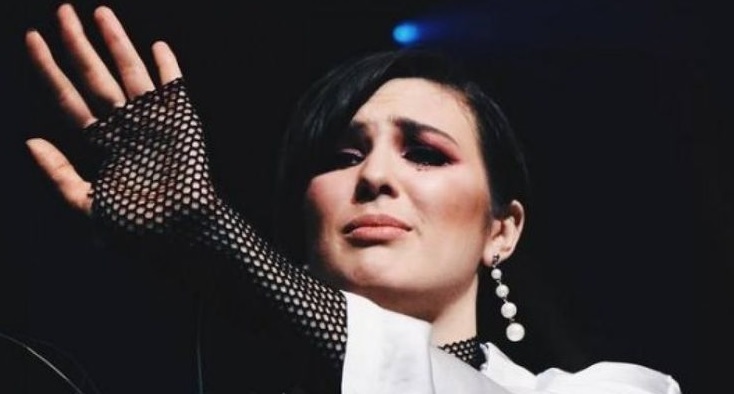 "  ": MARUV ,    dqxikeidqxidqeant