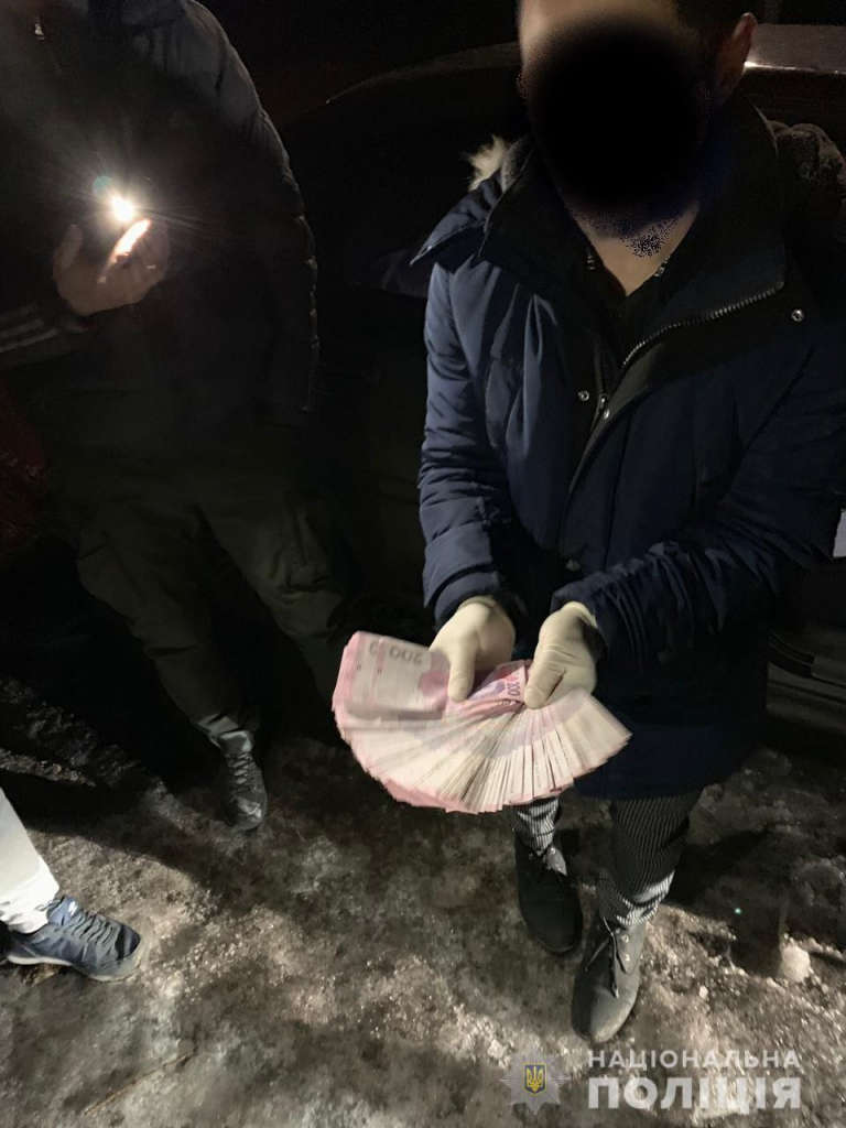 ХаÑÑковÑкие Ñиловики задеÑжали ÑоÑÑÑдников ÐоÑгеокадаÑÑÑа, подозÑеваемÑÑ
в полÑÑении взÑÑки. ФоÑо: ÐУÐÐУ dqxikeidqxidqeant