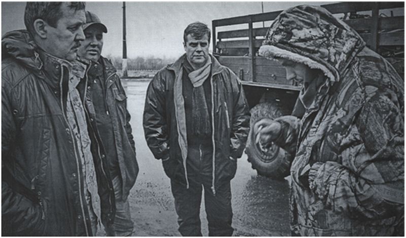 Дебальцево. Встреча личного состава батареи с волонтерами в районе г. Славянск Донецкой области в день самовольного оставления боевых позиций