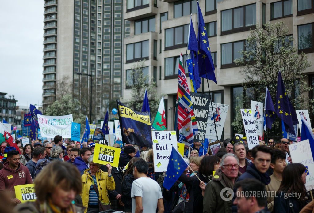 Лондон охватили новые масштабные протесты из-за Brexit: подробности и фото