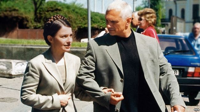 Юлія та Олександр Тимошенки у Києві, 2004 рік dqxikeidqxidqrant