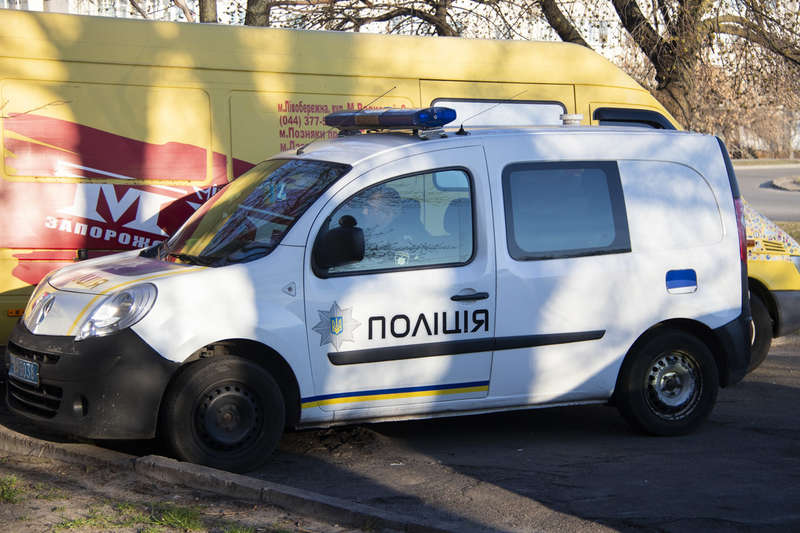 Ðа меÑÑе ÑабоÑал Ñкипаж паÑÑÑлÑной полиÑии, "ÑкоÑаÑ" и ÑледÑÑвенно-опеÑаÑÐ¸Ð²Ð½Ð°Ñ Ð³ÑÑппа