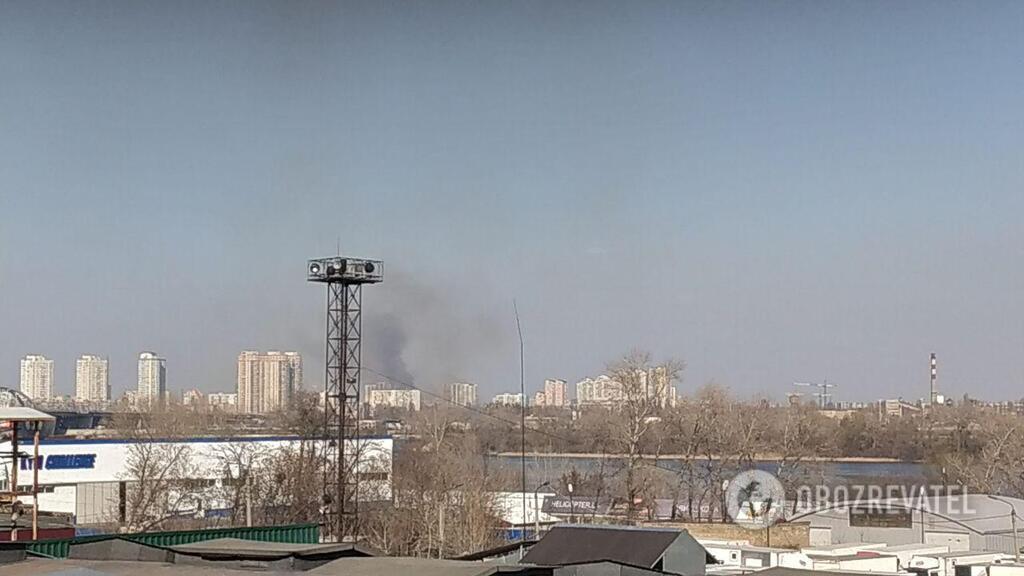 Ð”Ñ‹Ð¼ Ð²Ð¸Ð´ÐµÐ½ Ð·Ð° Ð½ÐµÑÐºÐ¾Ð»ÑŒÐºÐ¾ ÐºÐ¸Ð»Ð¾Ð¼ÐµÑ‚Ñ€Ð¾Ð²