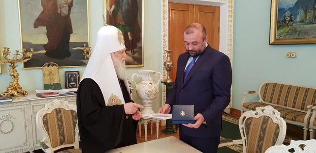 Ð¤Ð¸Ð»Ð°Ñ€ÐµÑ‚ Ð½Ð°Ð³Ñ€Ð°Ð´Ð¸Ð» ÐºÑ€Ð¸Ð¼Ð¸Ð½Ð°Ð»ÑŒÐ½Ð¾Ð³Ð¾ Ð°Ð²Ñ‚Ð¾Ñ€Ð¸Ñ‚ÐµÑ‚Ð° ÐÐ°Ñ€Ð¸ÐºÐ° ÐžÑ€Ð´ÐµÐ½Ð¾Ð¼ Ð¡Ð²ÑÑ‚Ð¾Ð³Ð¾ ÐÑ€Ñ…Ð¸ÑÑ‚Ñ€Ð°Ñ‚Ð¸Ð³Ð° ÐœÐ¸Ñ…Ð°Ð¸Ð»Ð° 03