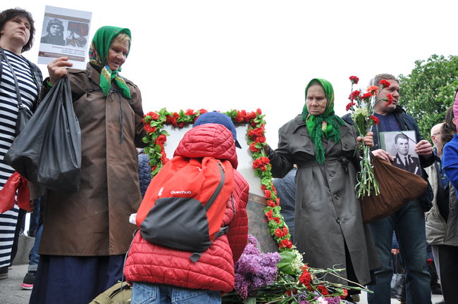 Акции Бессмертный Грут и Никто не забыт. Ничто не забыто прошли в Киеве 15 Акции Бессмертный Грут и Никто не забыт. Ничто не забыто прошли в Киеве 15