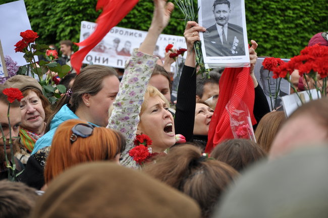 Акции Бессмертный Грут и Никто не забыт. Ничто не забыто прошли в Киеве 70 Акции Бессмертный Грут и Никто не забыт. Ничто не забыто прошли в Киеве 70