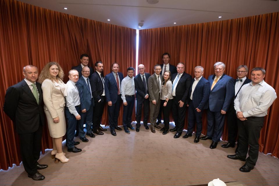 От Зеленского ждут посадки Рожковой и новой учетной ставки Нацбанка От Зеленского ждут посадки Рожковой и новой учетной ставки Нацбанка - фото 2 dqxikeidqxidqrant