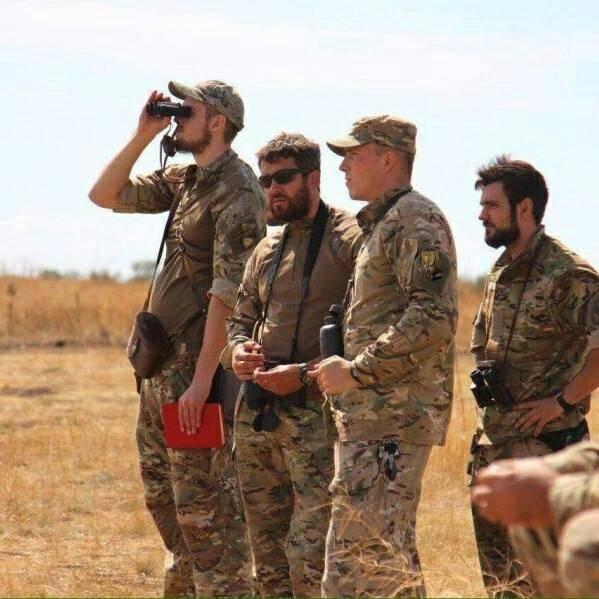 Ð£Ð¼ÐµÑ Ð±ÑвÑий замкомандиÑа Ðзова по пÑÐ¸Ð¼ÐµÐ½ÐµÐ½Ð¸Ñ Ð°ÑÑиллеÑии Ð?гоÑÑ ÐÑозапаÑ, позÑвной ÐиÑ
Ð¾Ñ 04