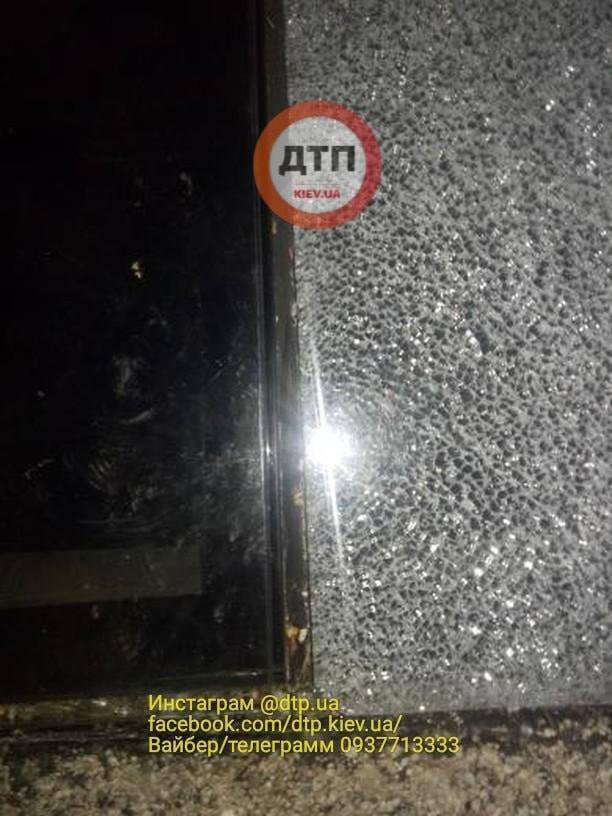 На мосту Кличко новое ЧП: киевлянам предложили недорогое и веселое решение