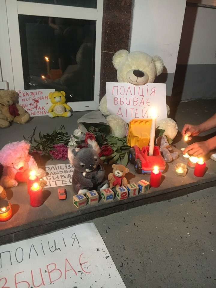 ÐŸÑ€Ð¾Ñ‚ÐµÑÑ‚Ñ‹ Ð² ÐšÐ¸ÐµÐ²Ðµ Ð¸Ð·-Ð·Ð° ÑÐ¼ÐµÑ€Ñ‚Ð¸ Ñ€ÐµÐ±ÐµÐ½ÐºÐ°