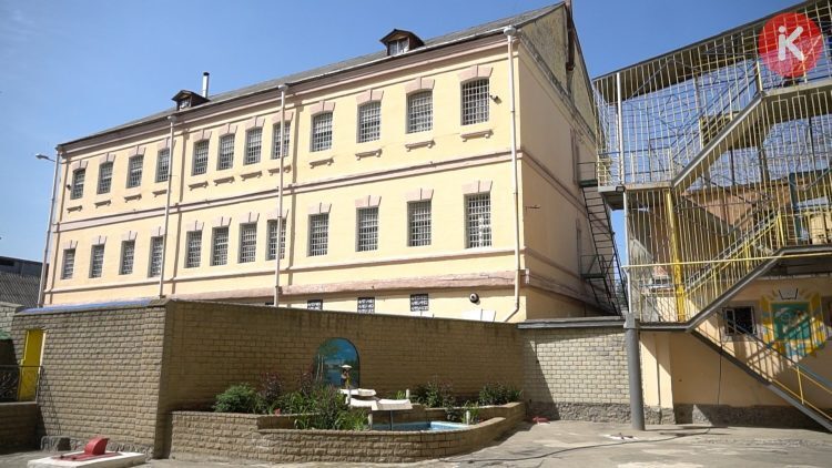  ,  dqxikeidqxidqeant