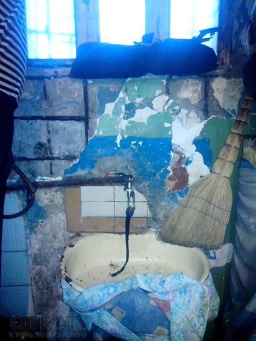 10581136_310601712481486_1275846522_n