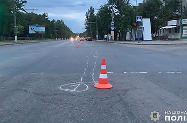 В Николаеве «Daewoo Lanos» сбил 17-летнюю девушку, которая переходила дорогу – она скончалась по пути в больницу - Copyright https://news.pn dqxikeidqxidqeant