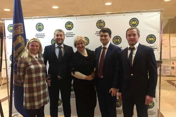  -    dqxikeidqxidqeant