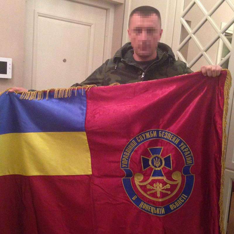 Война на Донбассе. Сотрудники местного СБУ никак не помогали украинским военным