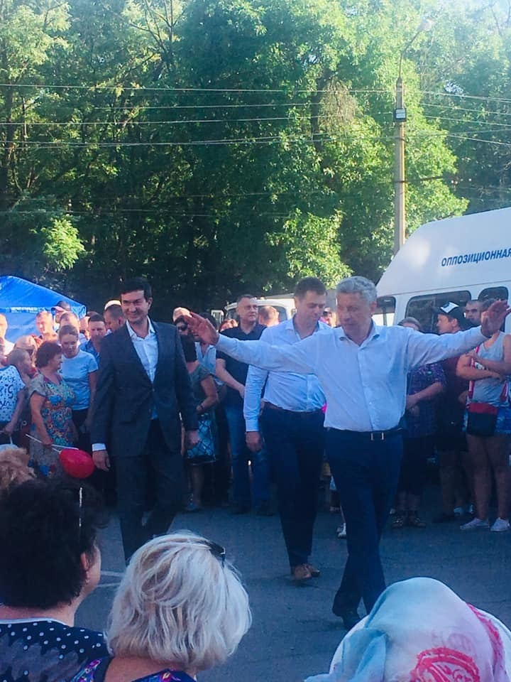 Шабаш партии ОПЗЖ в Славянске привел в ужас журналистку dqxikeidqxidqeant