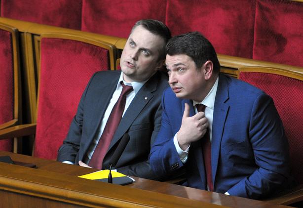 "-"  dqxikeidqxiqqdant