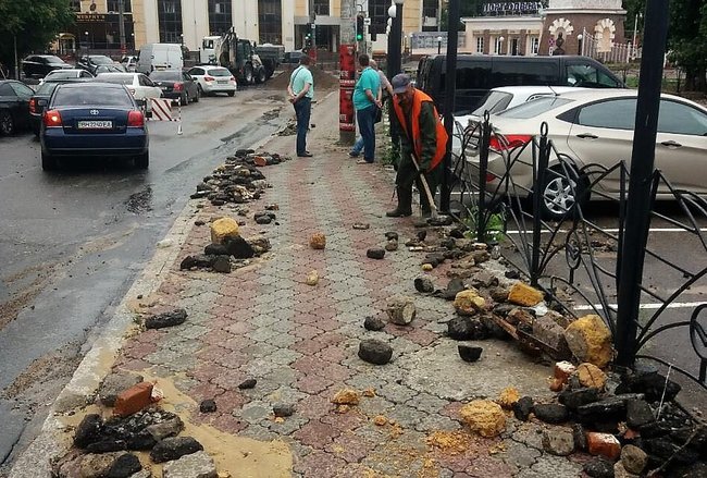 ÐвÑÑ
меÑÑÑÐ½Ð°Ñ Ð½Ð¾Ñма оÑадков вÑпала за два Ð´Ð½Ñ Ð² ÐдеÑÑе, - гоÑÑÐ¾Ð²ÐµÑ 09